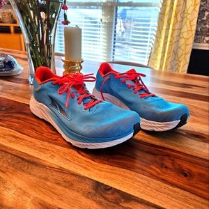 Altra Rivera 3 Men's Running Shoes size 9.5